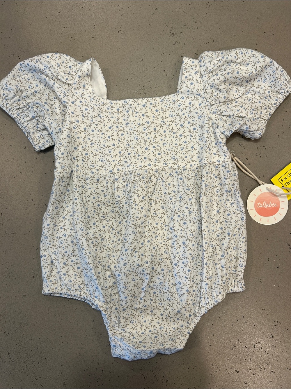 NWT 18-24M Blue Floral Puff-Sleeve Baby Romper